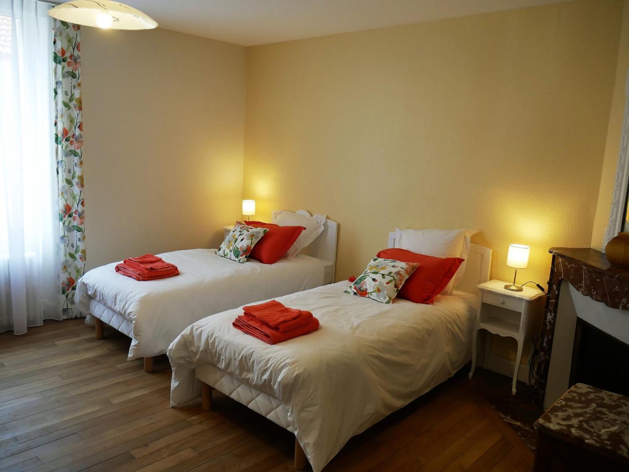 Gite Champetre A Mareau-Aux-Pres: Terrasse, Jardin, Et Confort Pour 6 Personnes - Fr-1-590-140 Mareau-aux-Prés Exterior foto